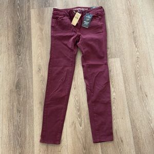 Never worn American eagle super stretch maroon jeans - ARO Sateen